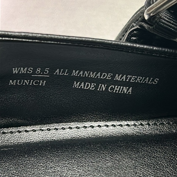 DV by Dolce Vita Black Munich Flats with Buckle Strap Women’s 8.5 New With Box - Picture 9 of 10